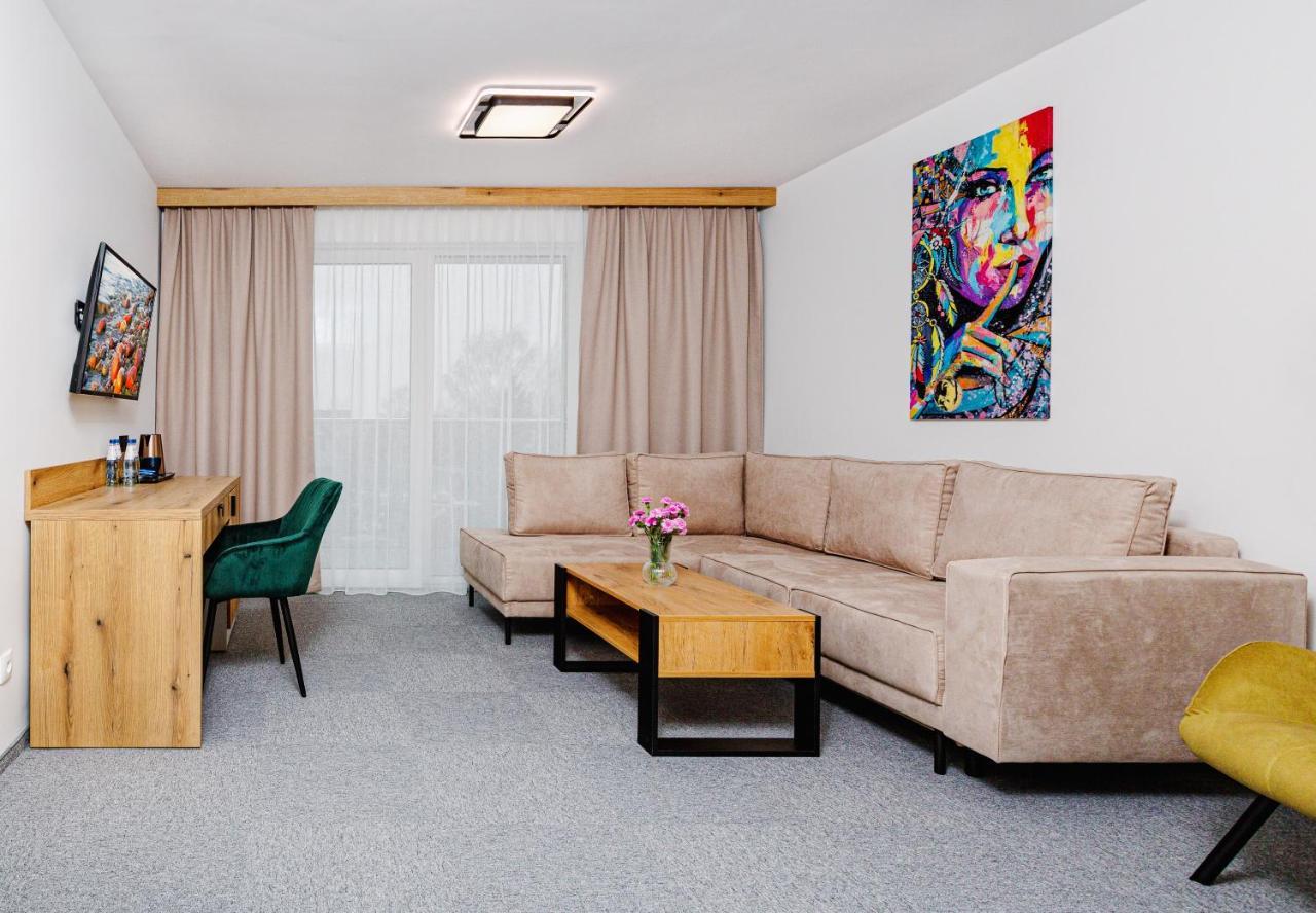 Władysławowo Kashubian Resort מראה חיצוני תמונה