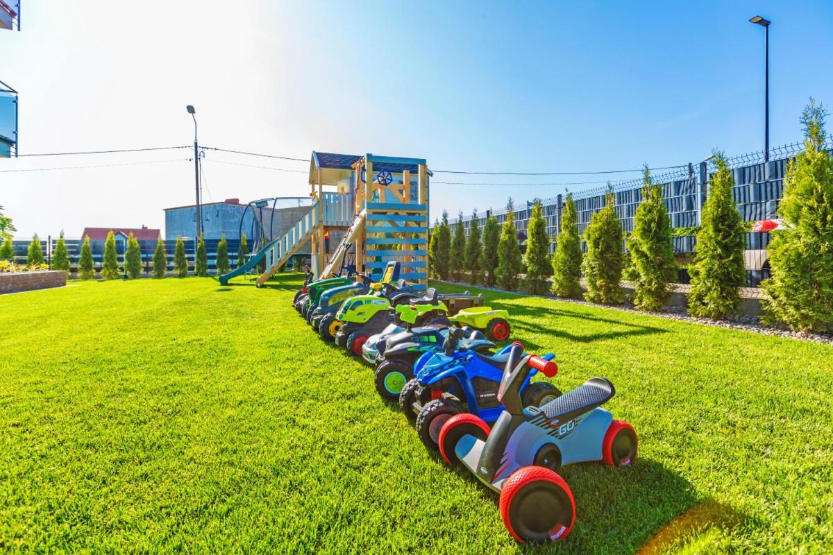 Władysławowo Kashubian Resort מראה חיצוני תמונה